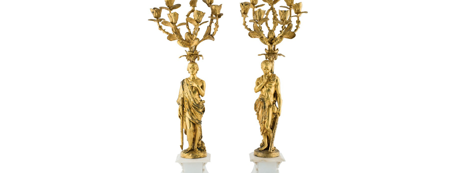 Una pareja de candelabros bronce dorado de finales del siglo XIX, lo más llamativo de Durán