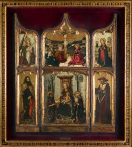 Joan Reixach, Tríptico de la Virgen con el Niño y santos. Salida: 80.000 euros. Remate: 125.000 euros