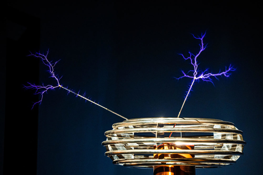 El universo de Nikola Tesla en CaixaForum Madrid