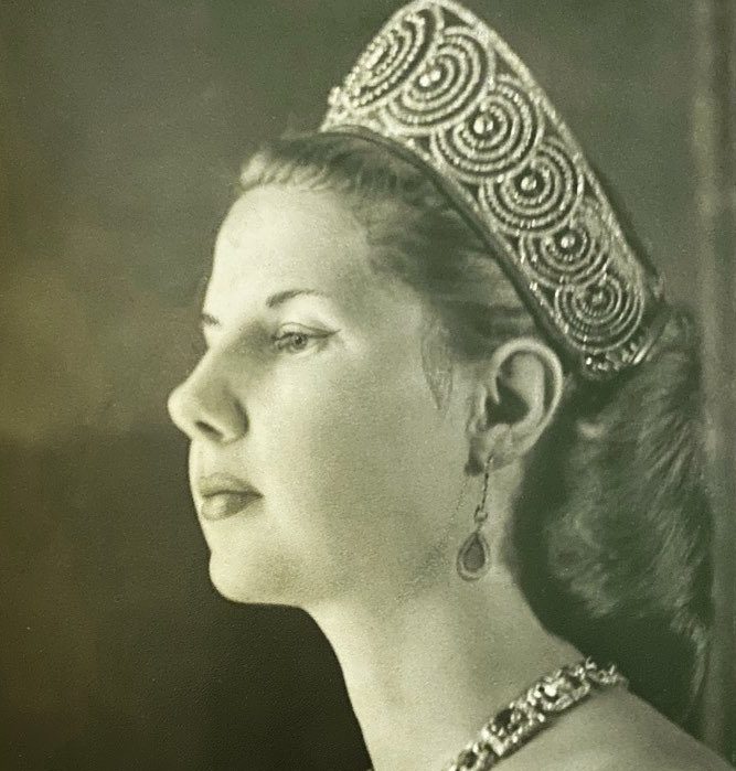 2,5 millones por la tiara favorita de la duquesa de Alba
