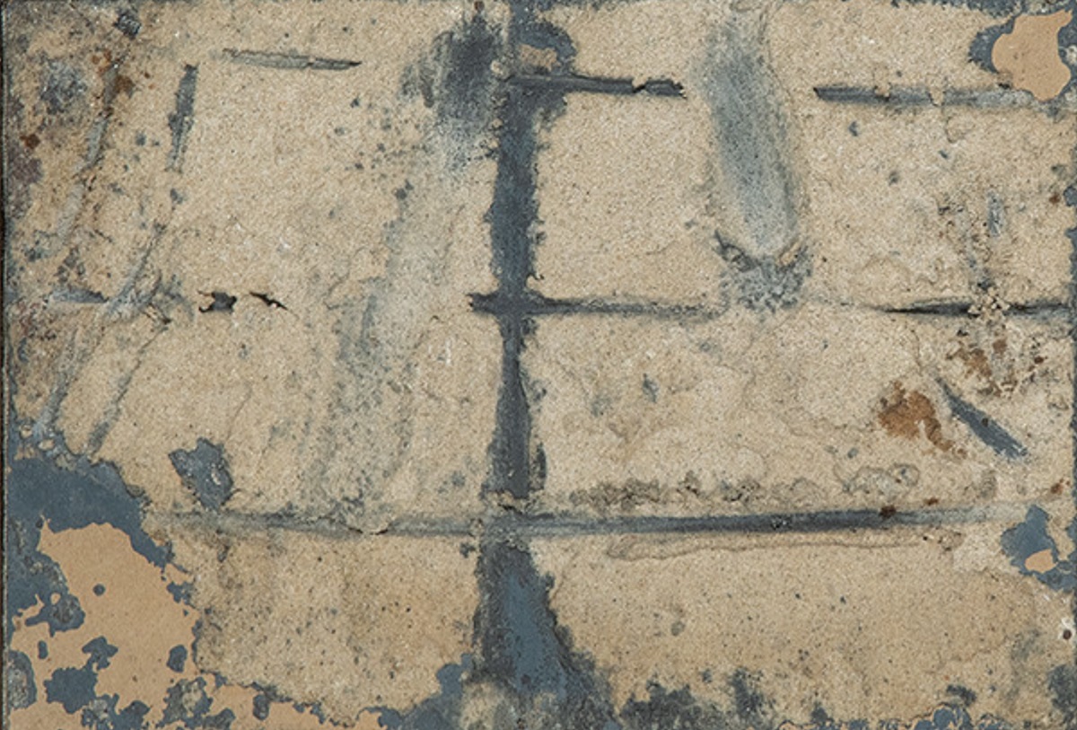 Antoni Tàpies, Pequeño cartón con materia, 1961. Salida: 9.000 euros. Remate: 34.000 euros