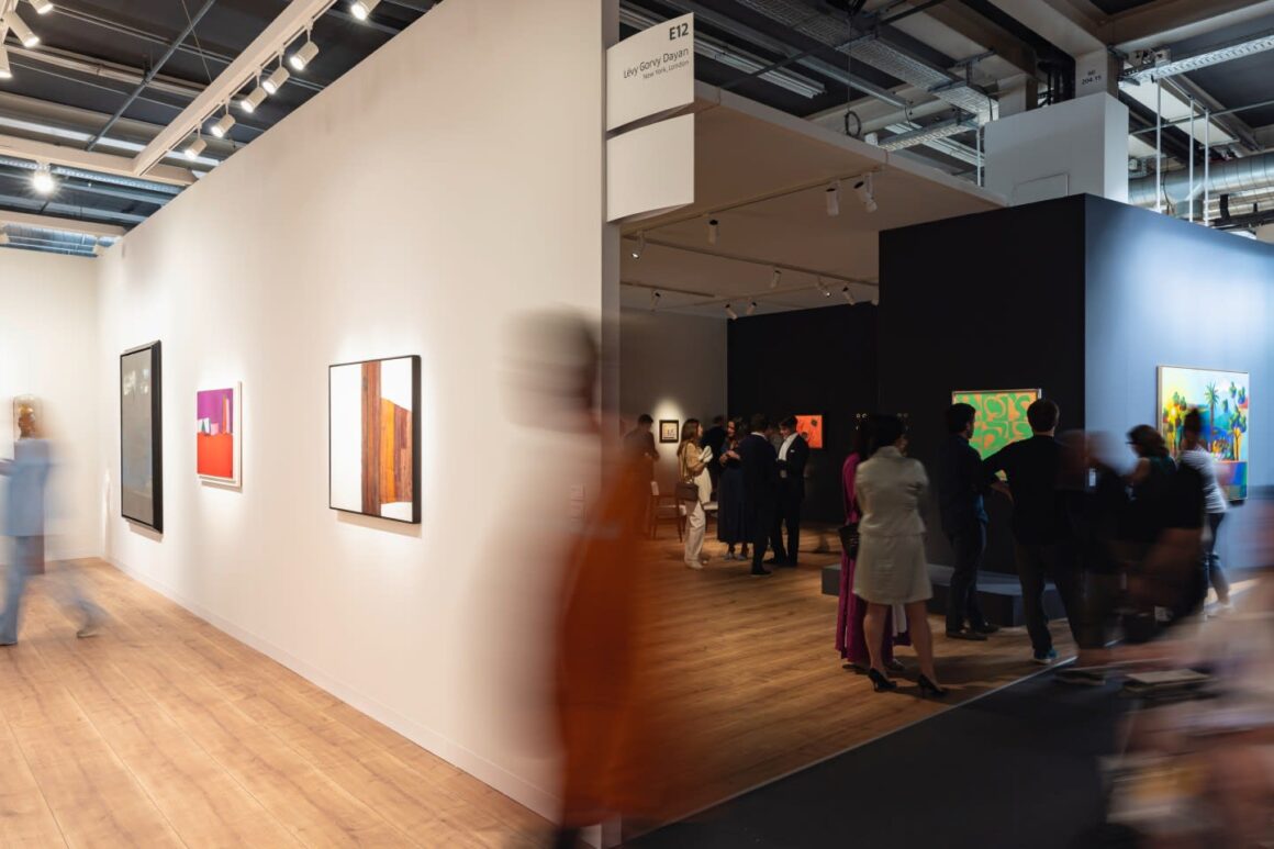 Art Basel 2025: más internacional y focalizada en los vips