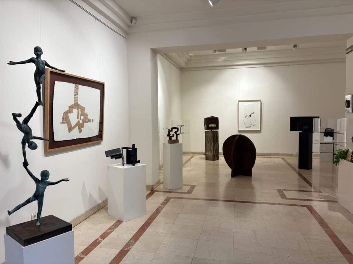AnsorenaGaleria_ESCULTURA2026 Una muestra colectiva de escultura para comenzar el año