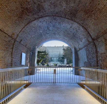 PN tunel villanueva 1 Reabre el túnel por el que José Bonaparte planeaba fugarse de Palacio