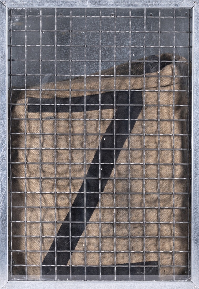 Jannis Kounellis, Sin título (Sack with Z), 2001. Durán Subastas. Salida y remate: 12.000 euros