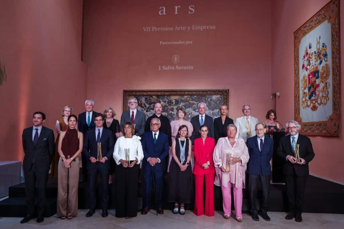 1 Foto de familia ARS Magazine entrega los VII Premios Arte y Empresa en el Museo Nacional Thyssen-Bornemisza