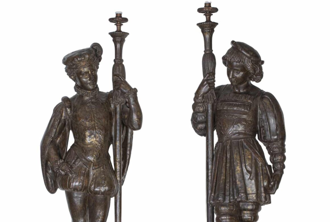 1169 Una pareja de torcheros franceses destaca en Alcalá