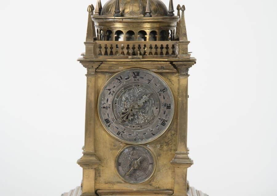 Un reloj de Nikolaus Schmidt el Viejo a la venta en Fernando Durán